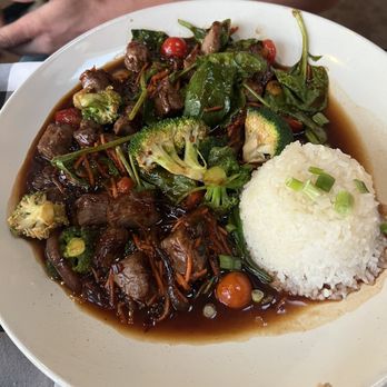The Hive - Stir fry - Desserts Near Me - Orland, California The Hive - Stir fry - Desserts Near Me - Orland, California