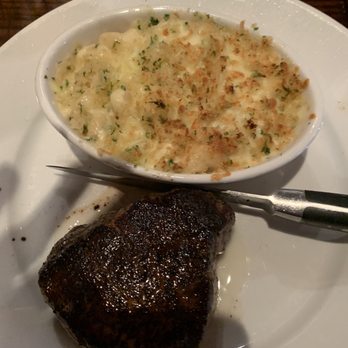 LongHorn Steakhouse - Presentation of the filet and Steakhouse Mac & Cheese*** - American Near Me - Bluffton, South Carolina LongHorn Steakhouse - Presentation of the filet and Steakhouse Mac & Cheese*** - American Near Me - Bluffton, South Carolina