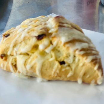 Fina's Cafe - Blueberry scone - Coffee & Tea Near Me - San Carlos, California Fina's Cafe - Blueberry scone - Coffee & Tea Near Me - San Carlos, California