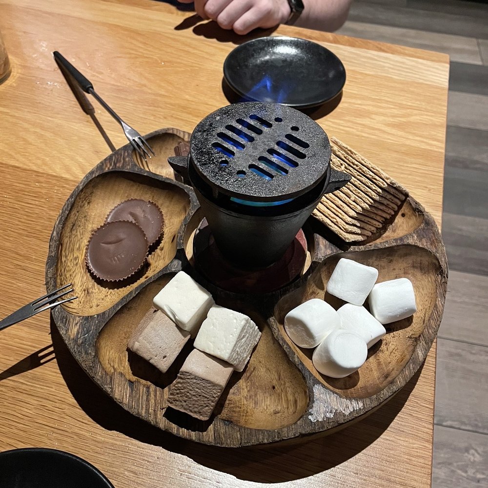 Bigfire - Tableside s'mores - American Near Me - Orlando, Florida Bigfire - Tableside s'mores - American Near Me - Orlando, Florida