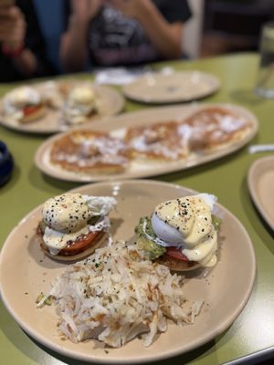 Snooze, an A.M. Eatery by null