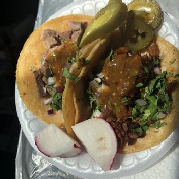 Tacos El Carretero - Al pastor/lengua tacos - Mexican Near Me - Oakland, California Tacos El Carretero - Al pastor/lengua tacos - Mexican Near Me - Oakland, California