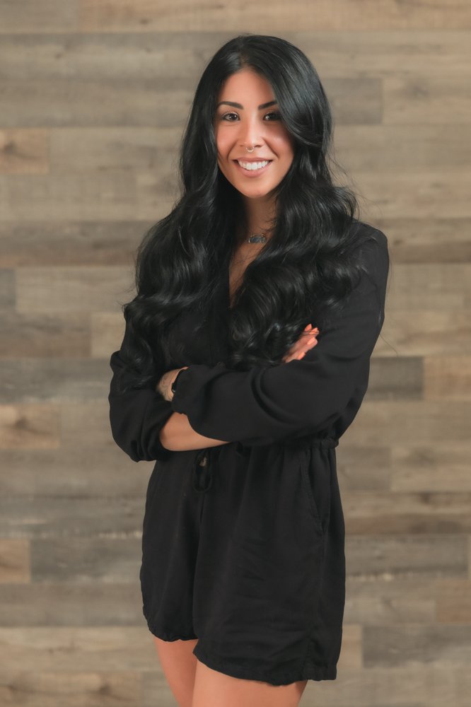 Jocelyn lee Beauty Logo