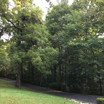 Shepherd’s Gate Inn - Grounds - Community Service/Non-Profit Near Me - Martinsville, Indiana