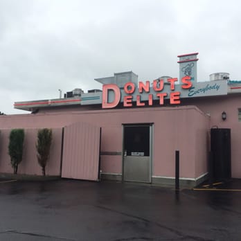 Donuts Delite - They do indeed... - Donuts Near Me - Rochester, New York