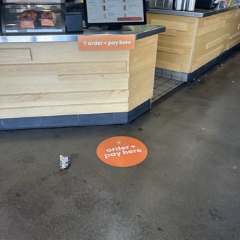Jamba - Several pieces of trash - Juice Bars & Smoothies Near Me - Stockton, California