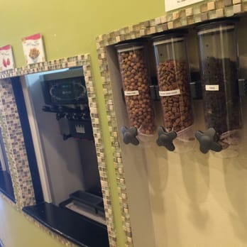 Yofresh Yogurt Cafe - Toppings! - Ice Cream & Frozen Yogurt Near Me - Evanston, Illinois