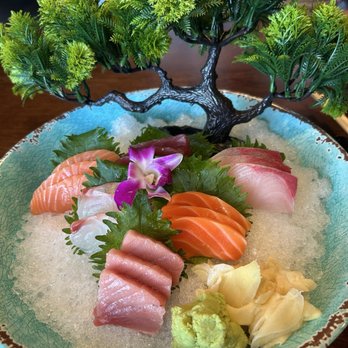 Fuji Sushi & Teppanyaki - Sushi Bars Near Me - Aiea, Hawaii Fuji Sushi & Teppanyaki - Sushi Bars Near Me - Aiea, Hawaii