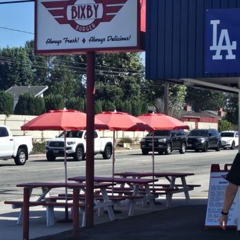Bixby Classic Burger - Outdoir Tables - Burgers Near Me - Long Beach, California Bixby Classic Burger - Outdoir Tables - Burgers Near Me - Long Beach, California
