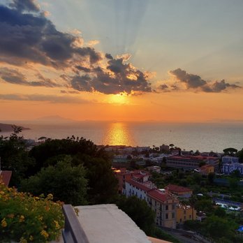 Hotel Cristina - Sunset! - Hotels Near Me - Naples, NA Hotel Cristina - Sunset! - Hotels Near Me - Naples, NA