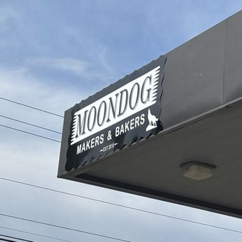 Moondog Makers and Bakers - Pizza Near Me - Corinth, Mississippi Moondog Makers and Bakers - Pizza Near Me - Corinth, Mississippi