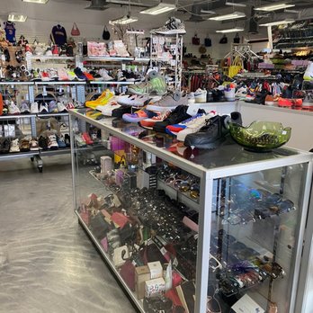 Name Brand Exchange - Used, Vintage & Consignment Near Me - Mesa, Arizona Name Brand Exchange - Used, Vintage & Consignment Near Me - Mesa, Arizona