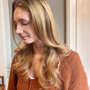 Arrow Salon - Women's haircut - Hair Salons Near Me - San Francisco, California Arrow Salon - Women's haircut - Hair Salons Near Me - San Francisco, California