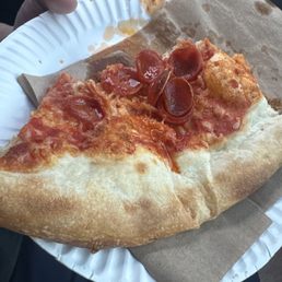 Good pizza...awful workers.