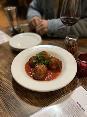 Angelo’s Taverna by null
