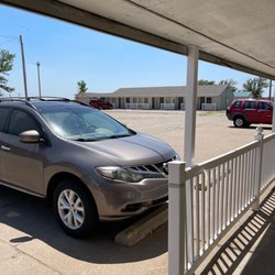 Kansas Kountry Inn - Just a small place but super clean, very dog friendly.