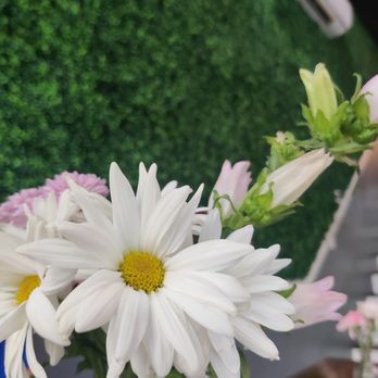 Tacobaby - a bouquet of flowers in a vase - Tacos Near Me - Wilmington, North Carolina Tacobaby - a bouquet of flowers in a vase - Tacos Near Me - Wilmington, North Carolina