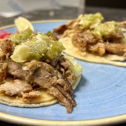 Los Chavos Mexican Restaurant & Cantina