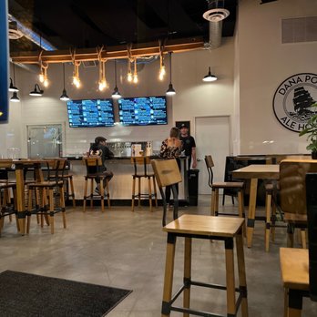 Dana Point Ale House - Tasting room - Beer Bar Near Me - Dana Point, California