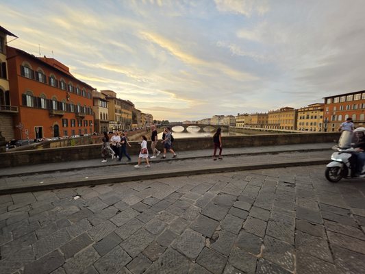Ponte Santa Trinita by null