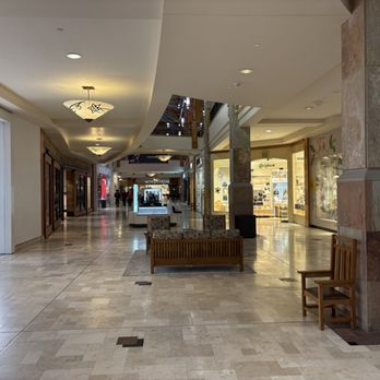 Park Meadows - Shopping Centers Near Me - Lone Tree, Colorado