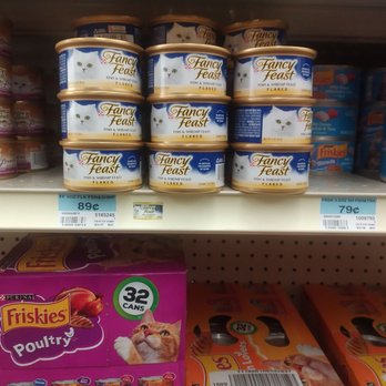 Tractor Supply - Pet Stores Near Me - Paso Robles, California