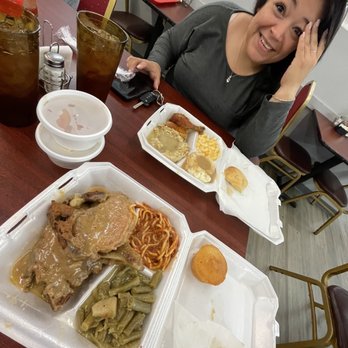 Kountry Cookin' - Sunday Lunch - New American Near Me - Memphis, Tennessee