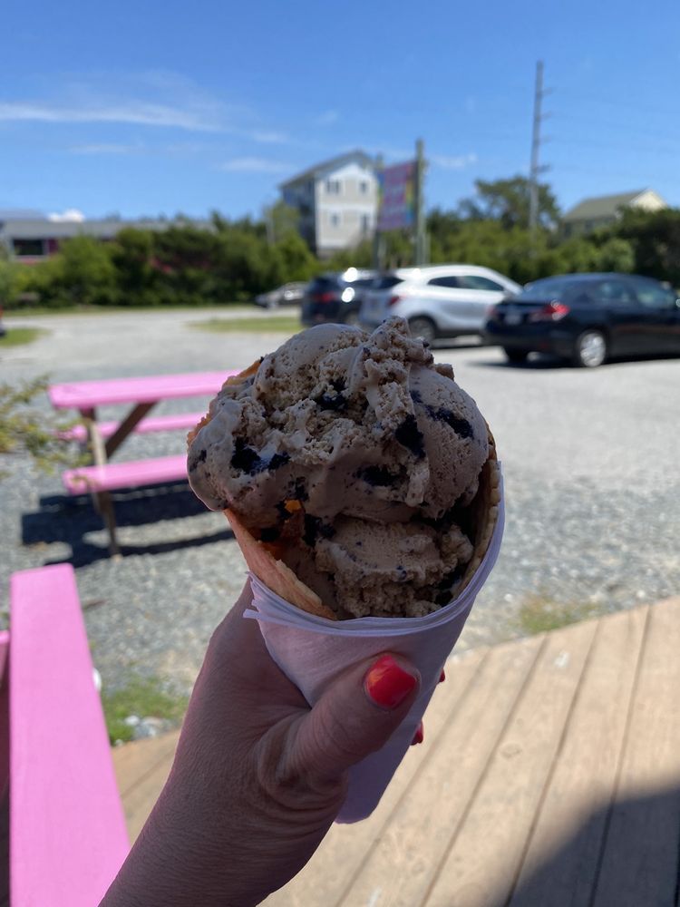 CUPS AND CONES Updated October 2024 24 Photos & 75 Reviews 40146