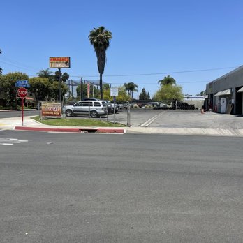 Hermanos Tires - Shop entrance - Tires Near Me - Norwalk, California Hermanos Tires - Shop entrance - Tires Near Me - Norwalk, California