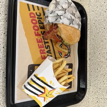 Carl's Jr - Guacamole Burger - Burgers Near Me - San Carlos, California