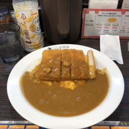 CoCo 1番！ カレーハウスCOCO壱番屋 新宿歌舞伎町店 - Updated July 2025