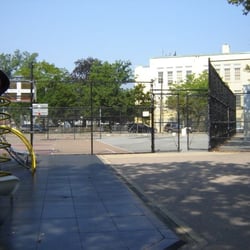 Admiral Park - Two handball courts, and full & half basketball court - photo credit: http://www.nycgovparks.org/parks/admiralpark
