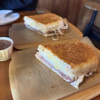 Duckfat - New American Near Me - Portland, Maine Duckfat - New American Near Me - Portland, Maine