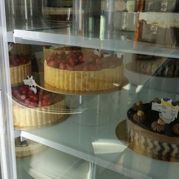 Gabbiano - Patisserie/Cake Shop Near Me - Pompei, NA Gabbiano - Patisserie/Cake Shop Near Me - Pompei, NA