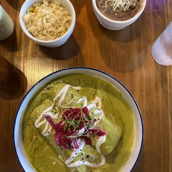 El Viejon - ENCHILADAS POBLANAS -smoked tuna. Came with the rice and beans - Seafood Near Me - San Diego, California