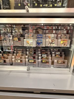 BOOKOFF New York Store by null