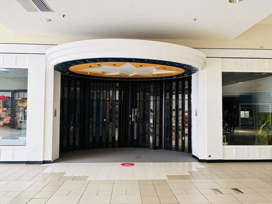 Boynton Beach Mall by null