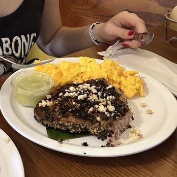 Eggs 'n Things - Macadamia nut crusted ahi and eggs - Breakfast & Brunch Near Me - Honolulu, Hawaii Eggs 'n Things - Macadamia nut crusted ahi and eggs - Breakfast & Brunch Near Me - Honolulu, Hawaii