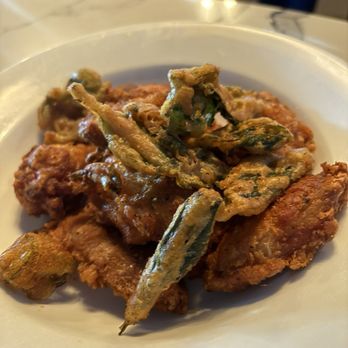 Lat14 Asian Eatery - Thai basil wings - Asian Fusion Near Me - Golden Valley, Minnesota