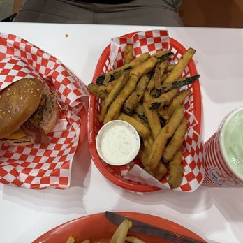 Salty Shake Burgers  - Double avocado burger, zucchini, pistachio shake - Burgers Near Me - Pomona, California