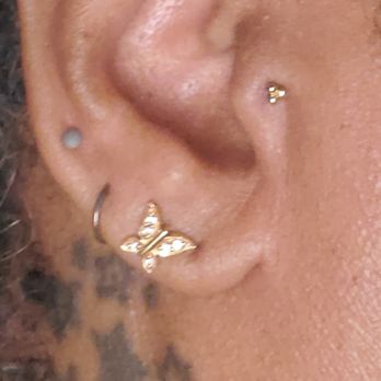Hikina Piercing Company - Piercing Near Me - Kailua, Hawaii Hikina Piercing Company - Piercing Near Me - Kailua, Hawaii