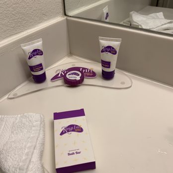 Kings Inn San Diego - Provided supplies - San Diego, CA