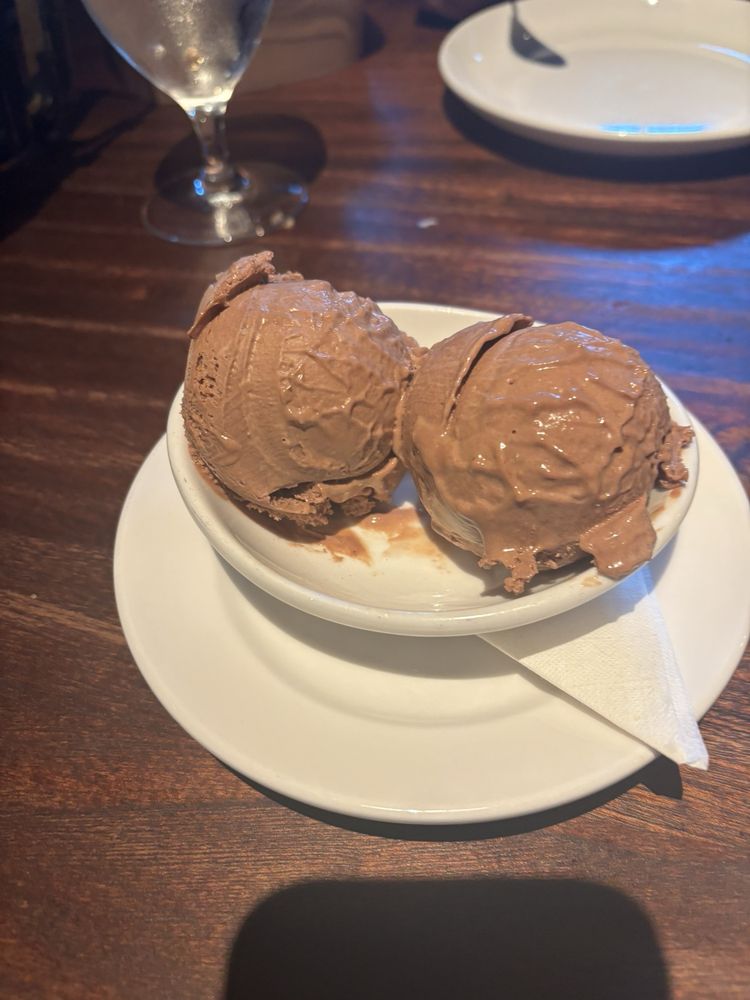 Rooster's Wood-fired Kitchen Uptown
