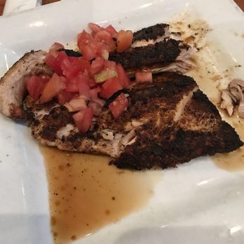 Hobo's Cafe - Mahi-Mahi blackened style - New American Near Me - Key Largo, Florida