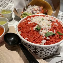 TAKIS ELOTE