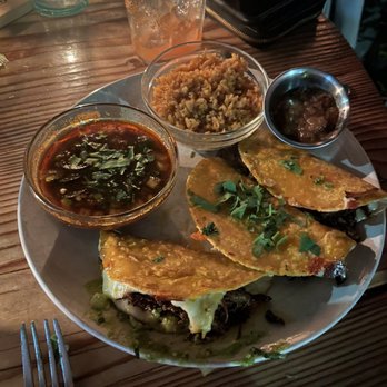 Pablo y Pablo - Mexican Near Me - Seattle, Washington