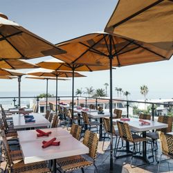 Mozambique - Rooftop dining with ocean views at mozambique restaurant