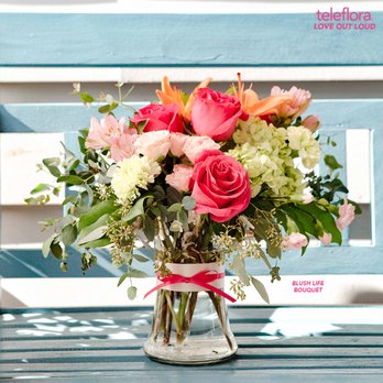 Lake Country Floral - Floral Designers Near Me - Penticton, British Columbia Lake Country Floral - Floral Designers Near Me - Penticton, British Columbia