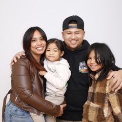 Pic-A-Booth - You get an online gallery with full-sized JPEGs of each individual photo on the photo strip!
