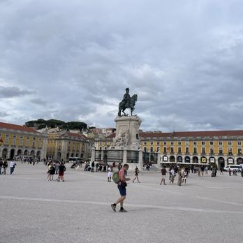 Praça do Comércio - Landmarks & Historical Buildings Near Me - Lisbon, 11 Praça do Comércio - Landmarks & Historical Buildings Near Me - Lisbon, 11